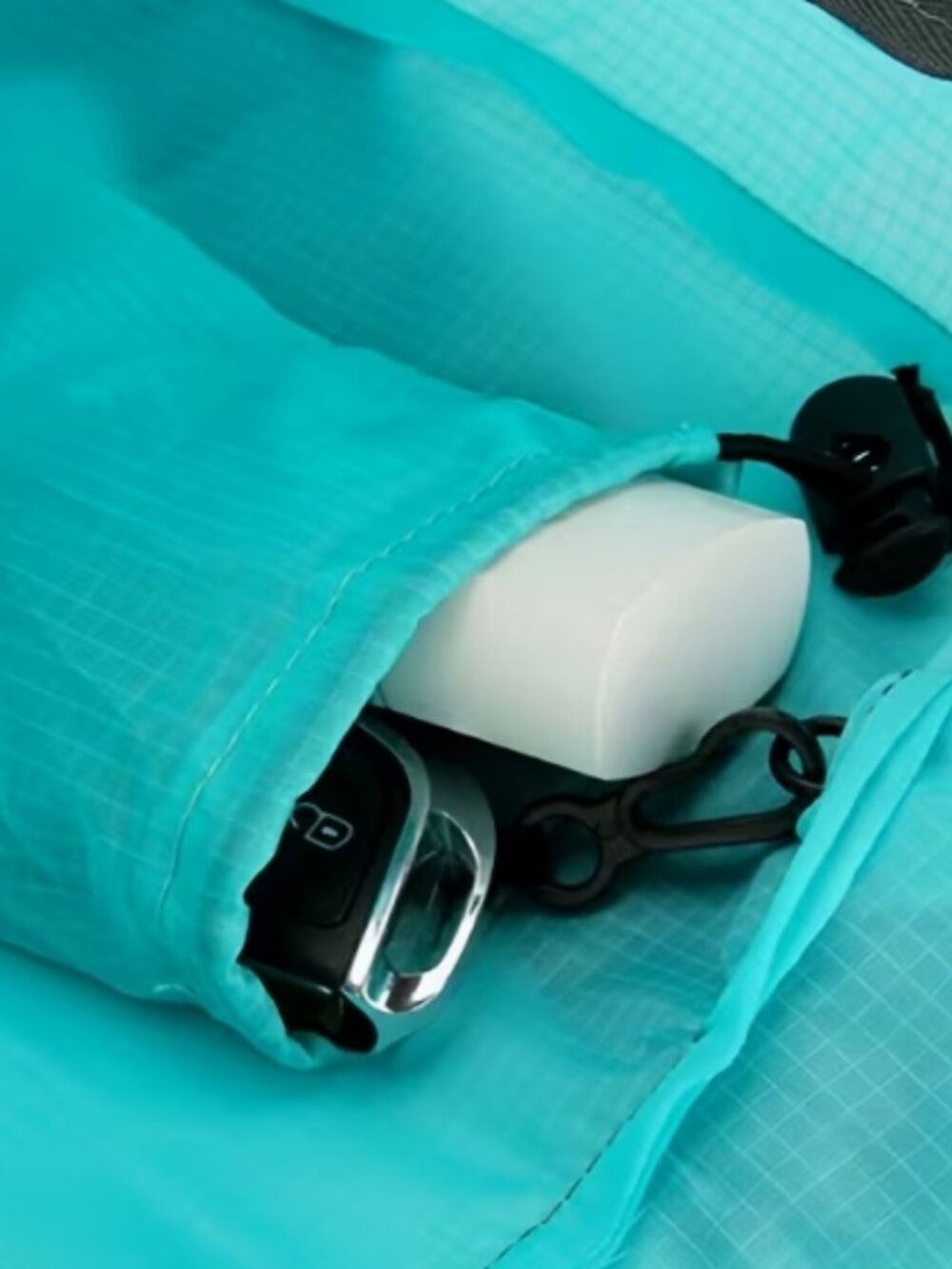 New Lightweight Sturdy Nylon Backpack with Ample Room Folds into Tiny Pouch BLUE - Picture 5 of 6